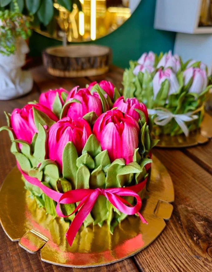 Откройте для себя горячие новинки в коллекции "Десертов"