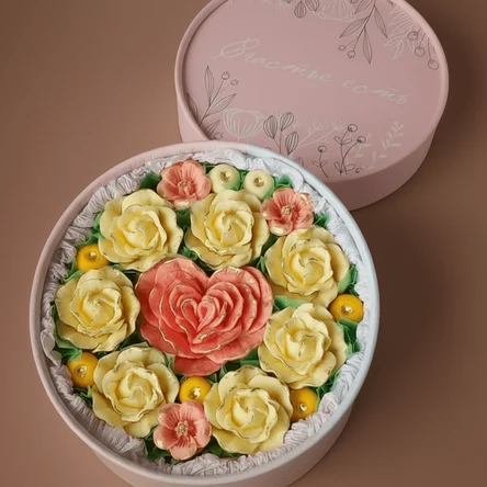 Цветы в коробке (14 см.)